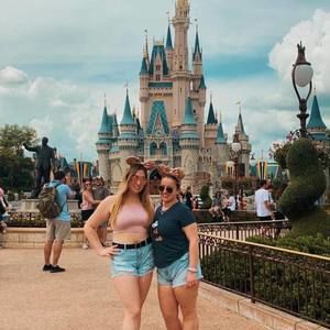 Meet your Posher, Justine